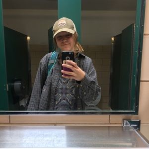 Meet your Posher, Joy